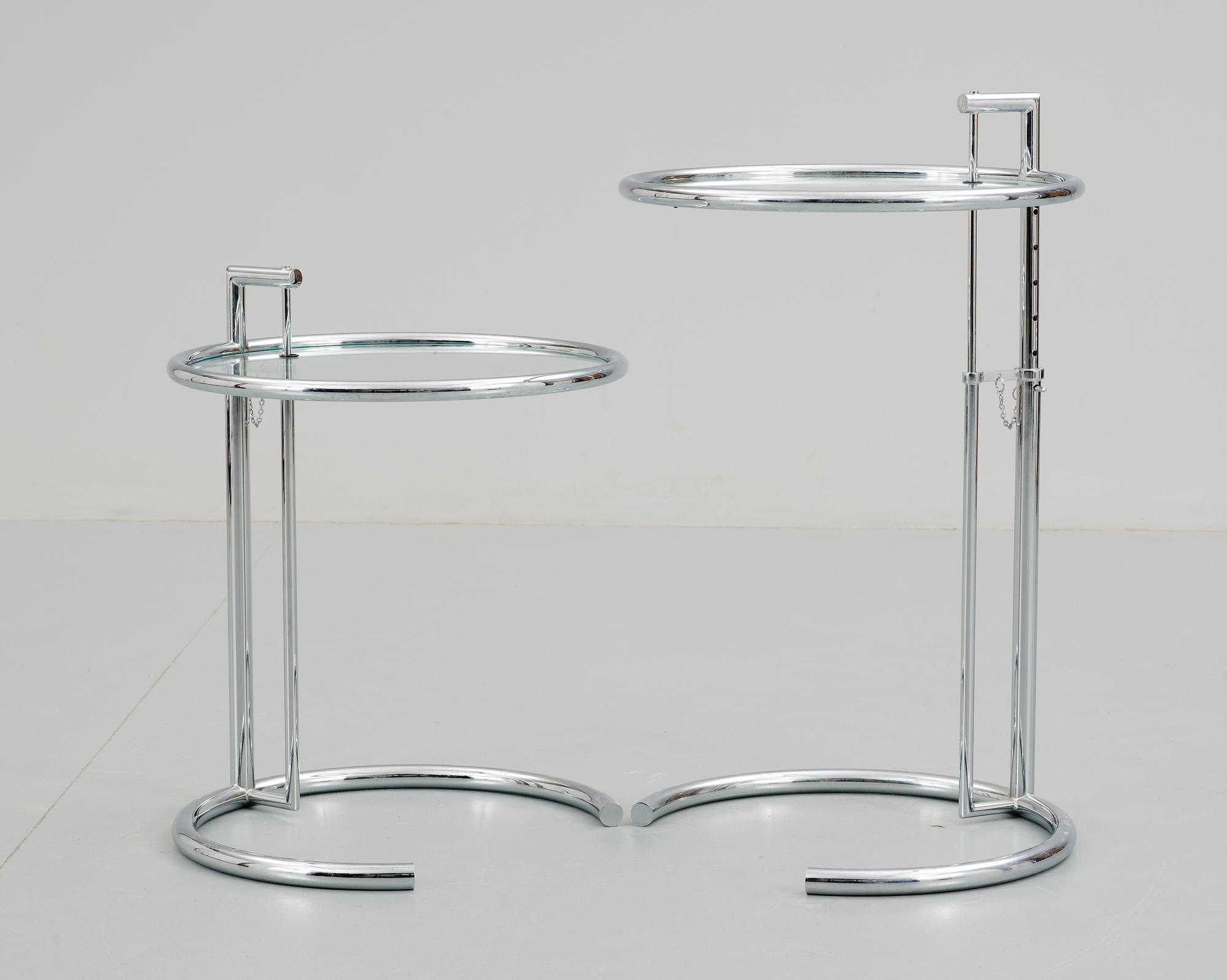 BORD, ett par. Modell E1027, Eileen Gray, ClassicCon.