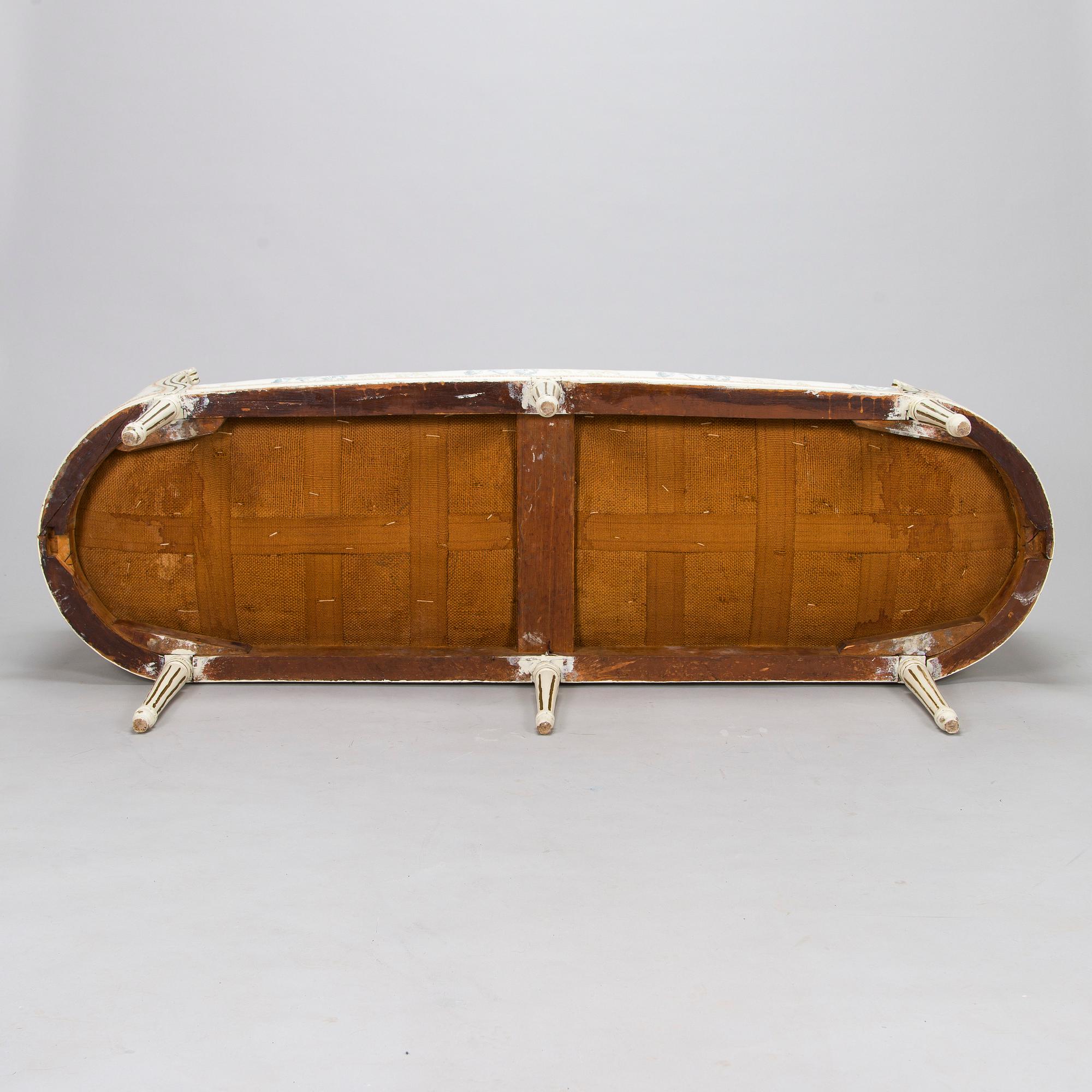 A Gustavian sofa, early 19th century.