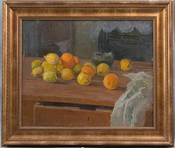 Sergey Vasilievich Gerasimov, STILL LIFE WITH FRUIT. ГЕРАСИМОВ, СЕРГЕЙ ВАСИЛЬЕВИЧ (1885-1964)
НАТЮРМОРТ С ФРУКТАМИ.