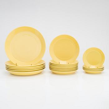 Kaj Franck, servis, 35 delar, "Teema". Märkta Iittala Teema Arabia Finland.