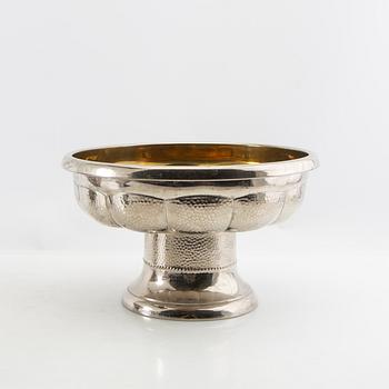 Bowls 3 pcs of silver-plated metal, first half of the 20th century.