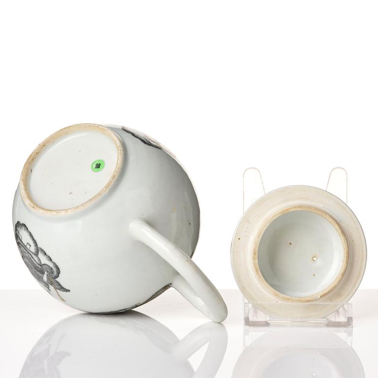 A grisaille tea pot with cover, Qing dynasty, Qianlong (1736-95).