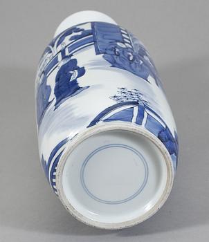 VAS, porslin. Kina, modern tillverkning.