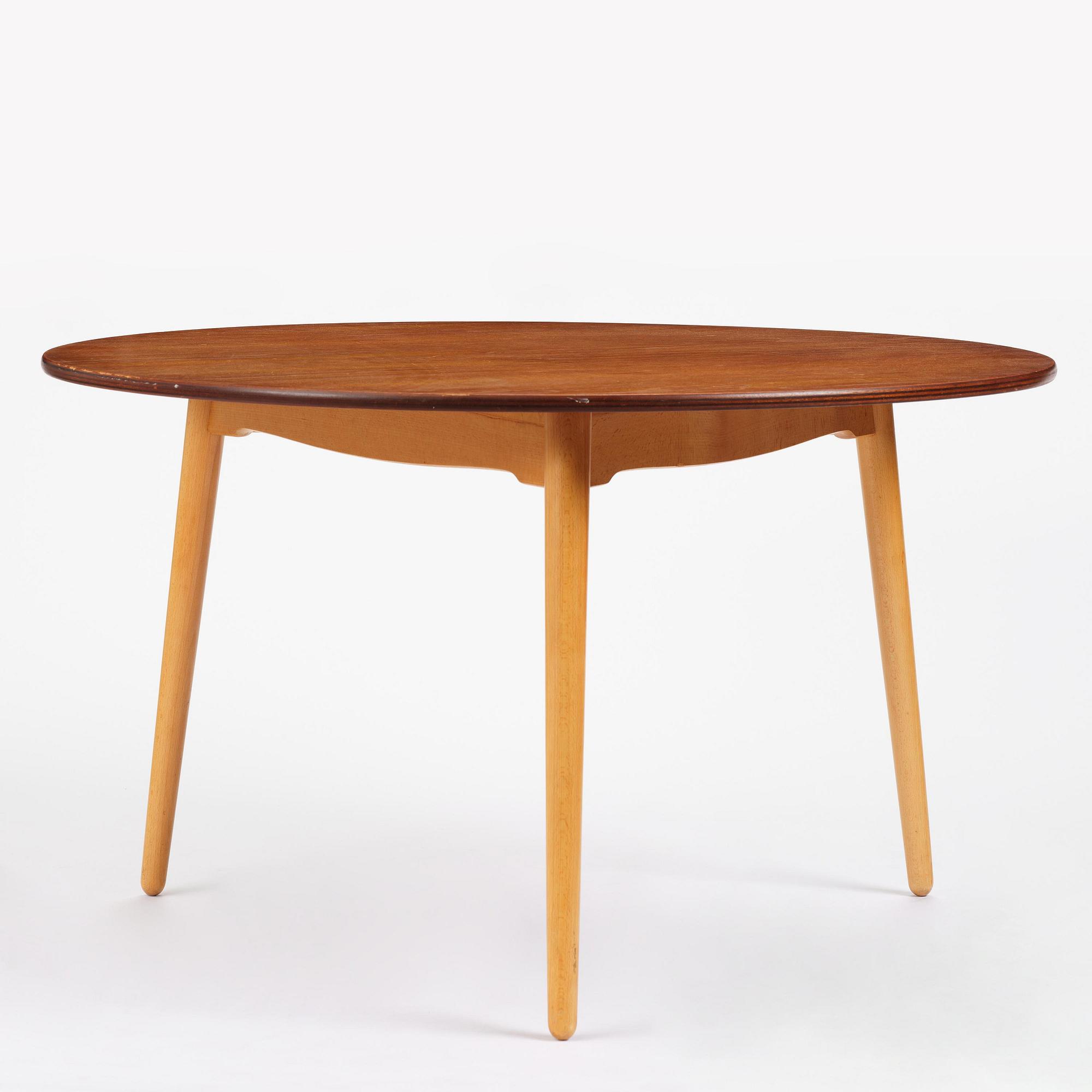 Hans J. Wegner, matgrupp, sju delar, "Hjerte-set", Fritz Hansen, Danmark, 1965.