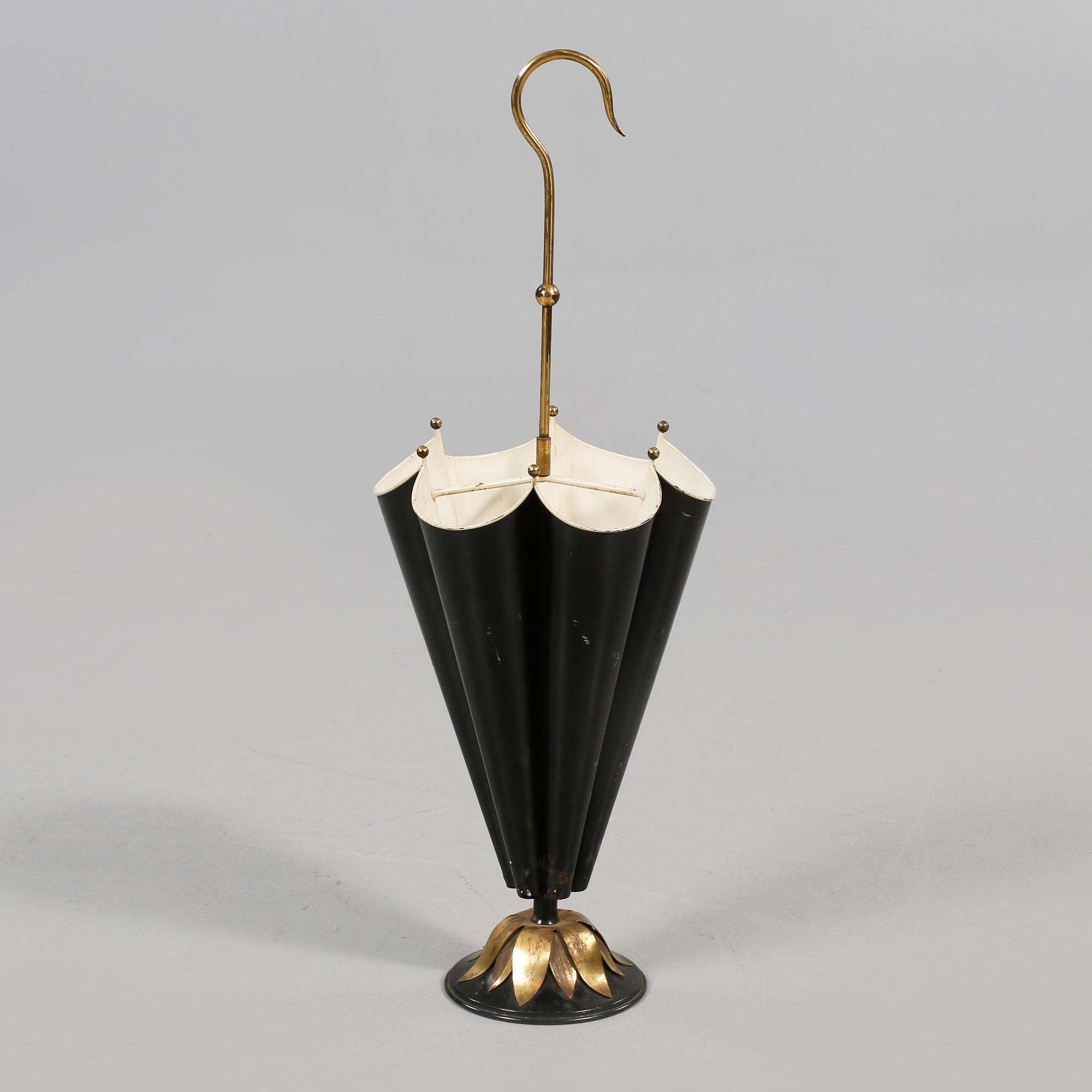 PARAPLYSTÄLL, 1900-talets mitt.