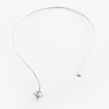 Alton, a necklace, sterling silver with a white stone, Falköping 1976.