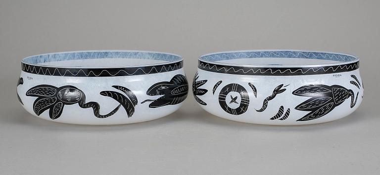 SKÅLAR, ett par, "Caramba", Ulrica Hydman-Vallien, Kosta Boda Atelier.