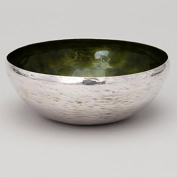 EVA HIDSTRÖM, SKÅL, sterling silver och emalj, Hopeakeskus, Tavastehus 1975.