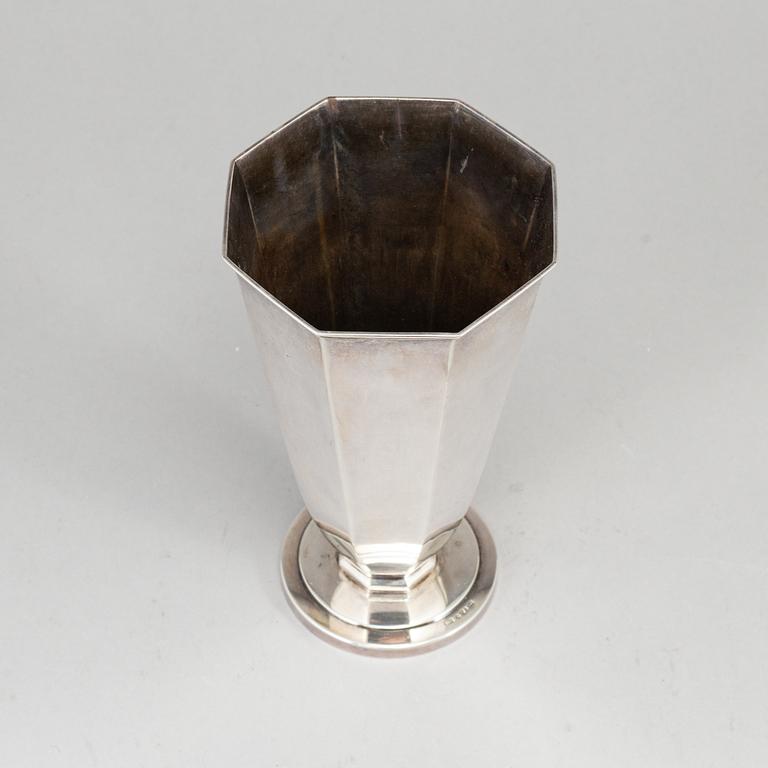 A Swedish 20th century silver vase, mark of B Erlandsson, Kristianstad 1937.