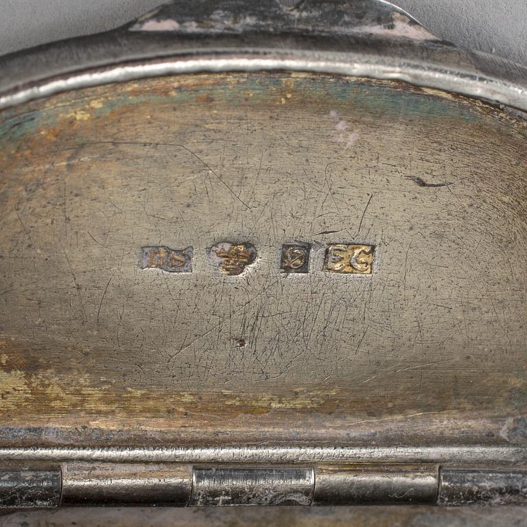 A Swedish 19th century parcel-gilt silver snuff-box, mark of Lars Sundstrom, Ostersund 1883.