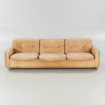 A sofa by Vatne Möbler, Norway, from the latter half of the 20th century.