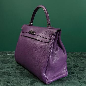 A bag "Kelly 35", by Hermes.