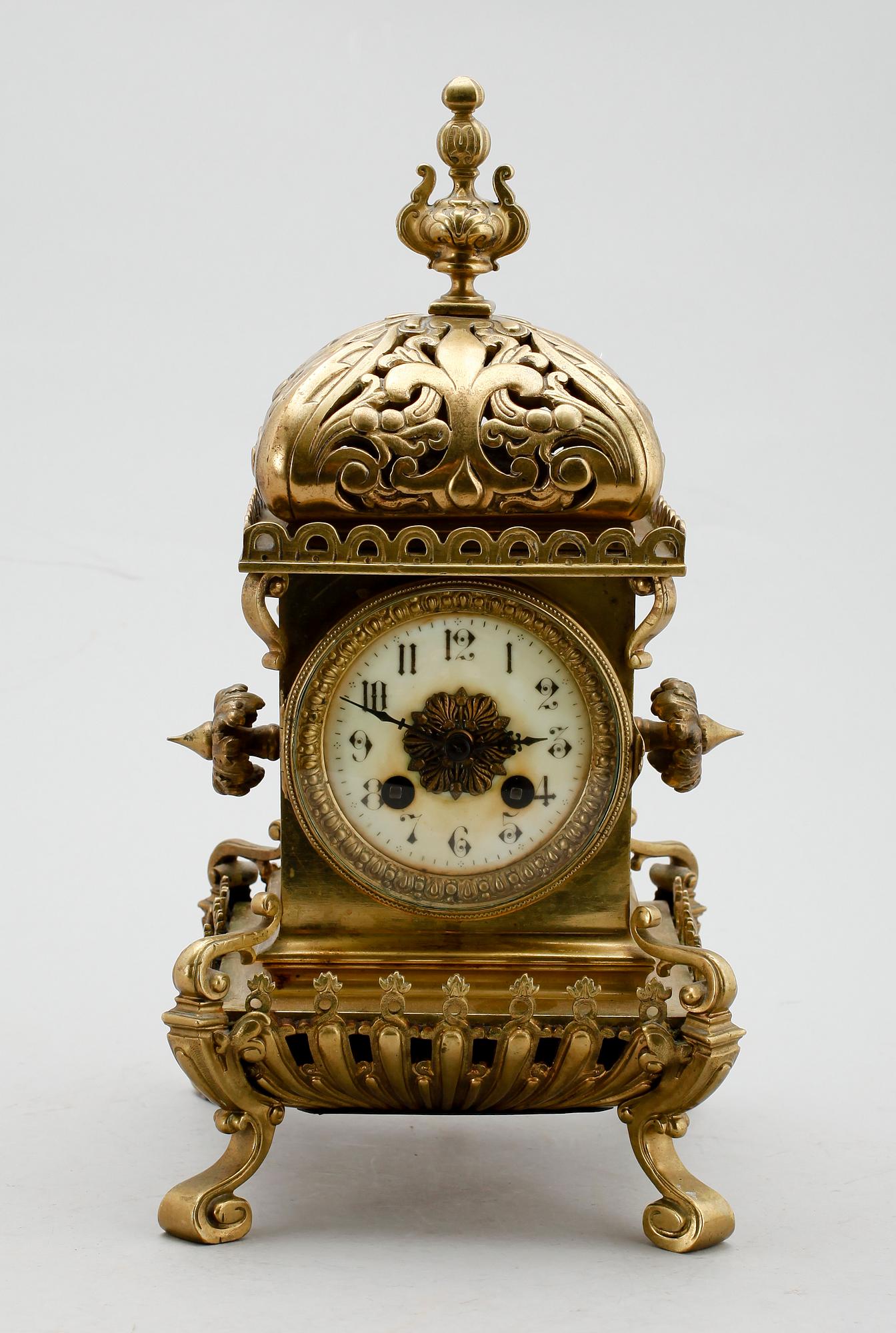 BORDSPENDYL, barockstil, Frankrike, sekelskiftet 1900.