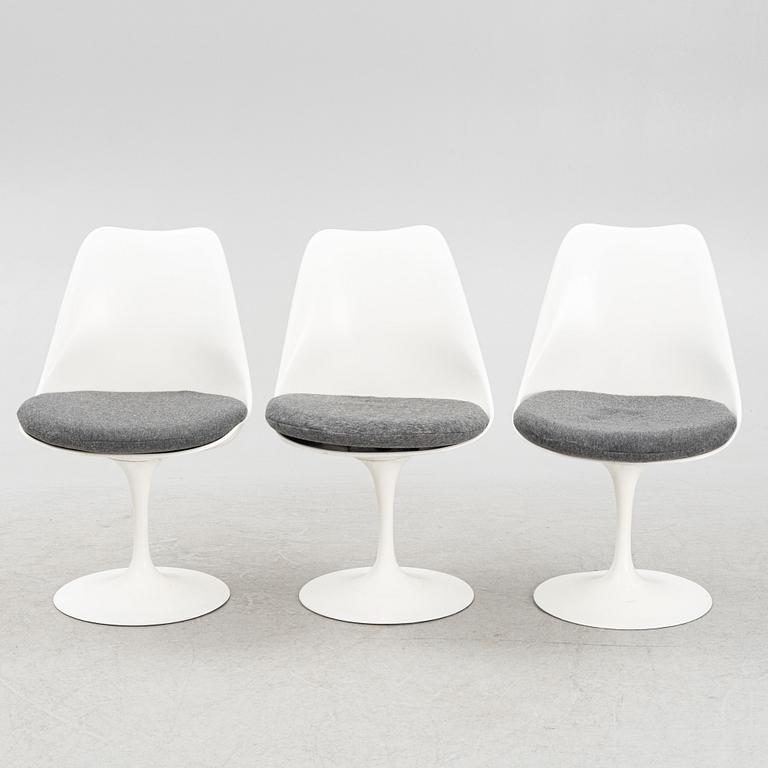 Eero Saarinen, 3 st stolar, "Tulip", Knoll.