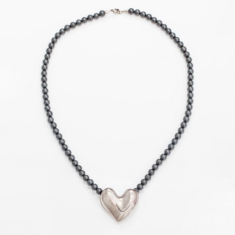 Georg Jensen, A pearl collier with a pendant made of hematites and sterling silver. Denmark.