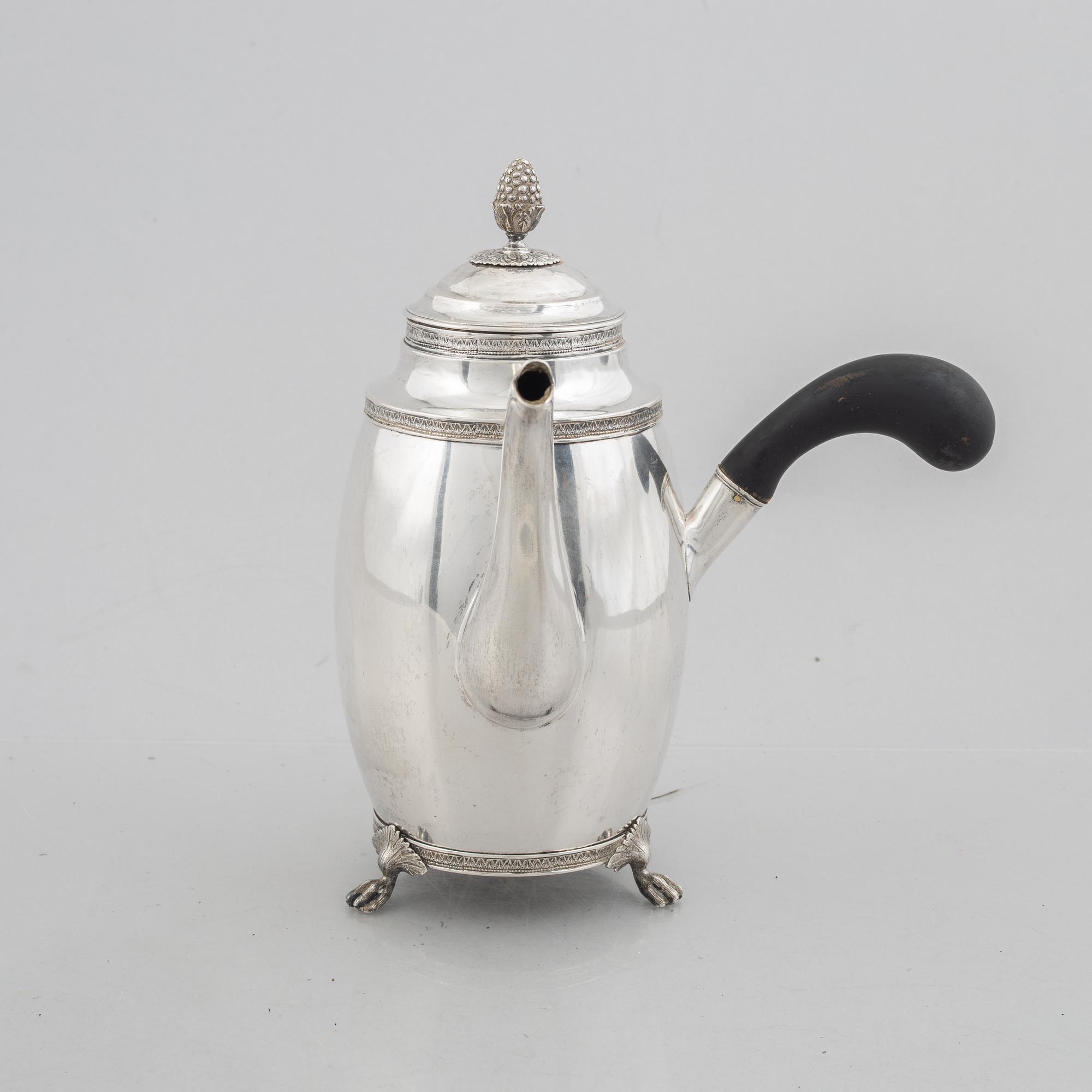 A Swedish silver cofee pot, mark of Johan Fredrik Björntedt, Stockholm 1820.