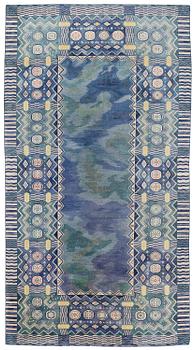 255. Margareta Sundbom Eichenholz, a knotted pile, 'Skogen och älven' carpet, Gävleborgs Läns Hemslöjdsförening, c. 710 x 384 cm.