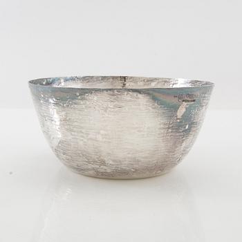 Tapio Wirkkala, silver bowl model TW 243, Kultakeskus, Hämeenlinna 1974.