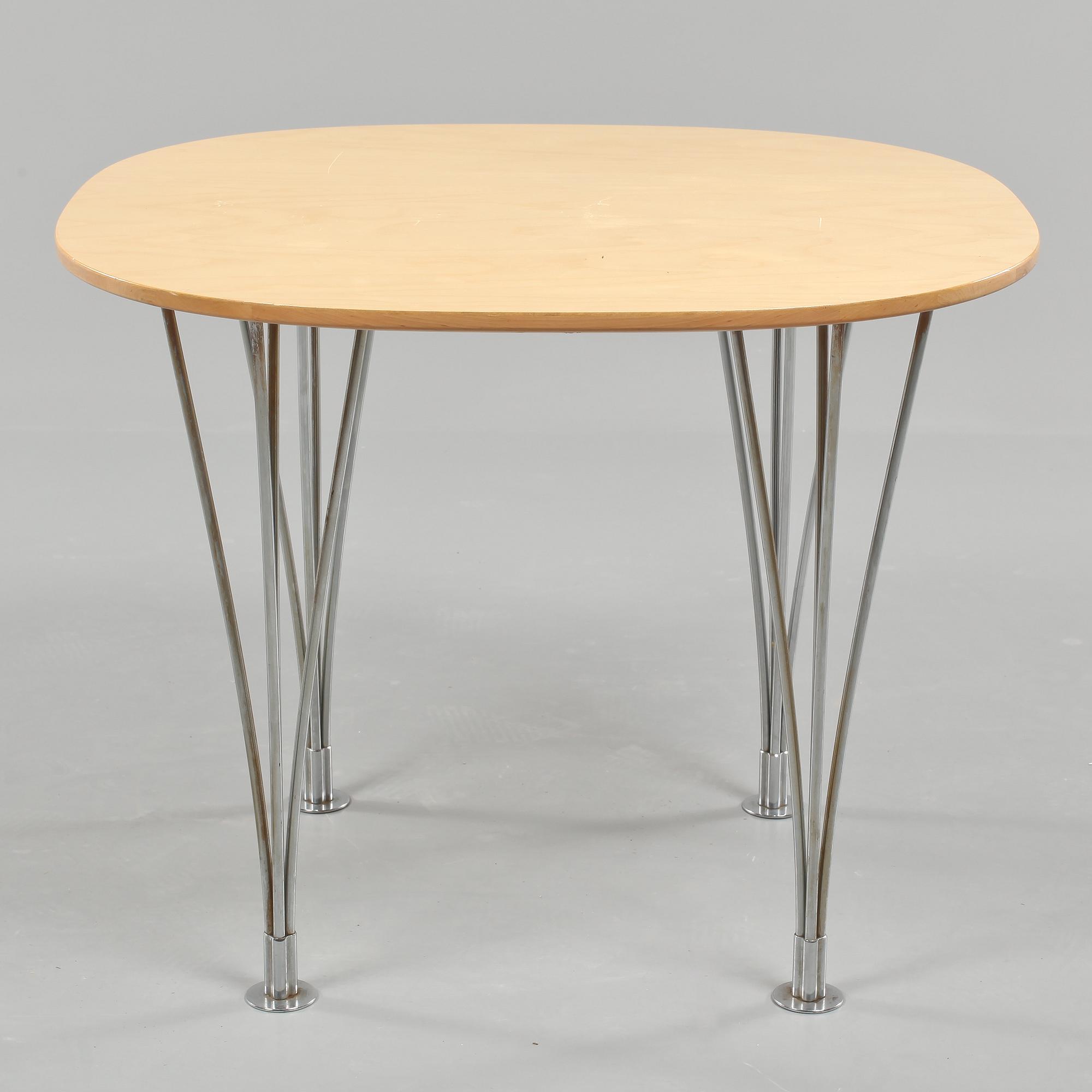 SOFFBORD, "Supercirkel", Bruno Mathsson och Piet Hein, 1900-talets fjärde kvartal.