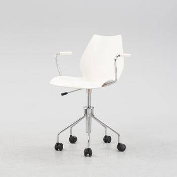 Vico Magistretti, kontorsstol, "Maui", Kartell, Italien.