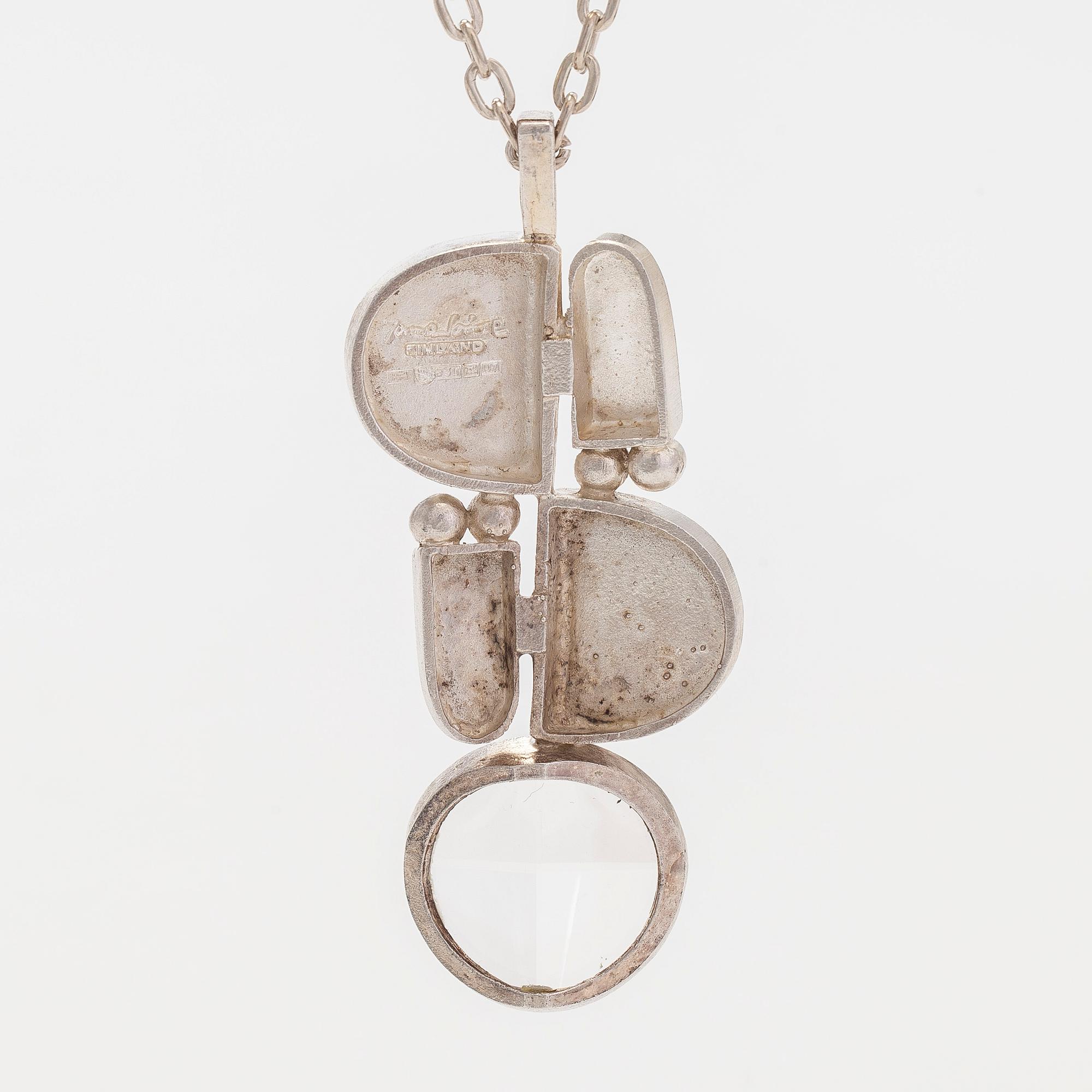 Jorma Laine, Pendant and chain, rock crystal, silver, Turun Hopea 1973.