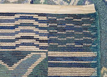 Margareta Sundbom Eichenholz, a knotted pile, 'Skogen och älven' carpet, Gävleborgs Läns Hemslöjdsförening, c. 710 x 384 cm.