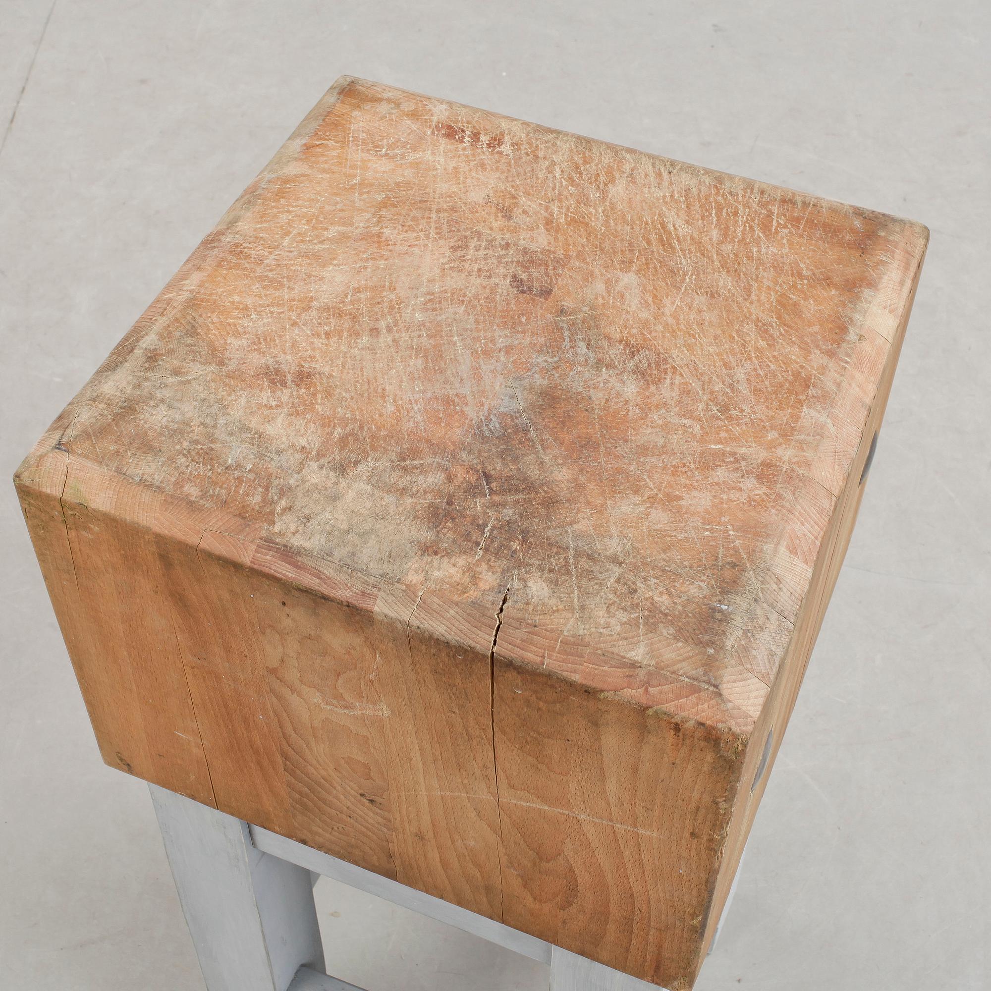 HUGGKUBBE / SLAKTBÄNK, 1900-talets andra hälft.