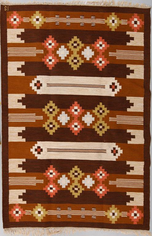 MATTA, rölakan, Ingegerd Silow, monogramsignerad IS, ca 246 x 169 cm.