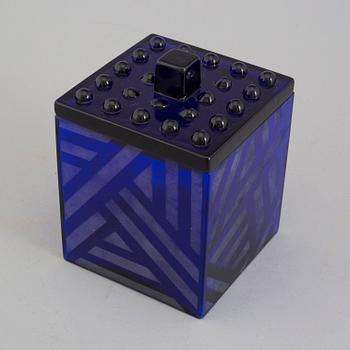 A 'Sininen blue' glass box by Markku Salo, Nuutajärvi, Notsjö, Finland, numbered 74/500.