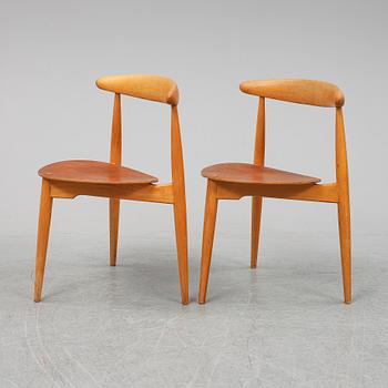 HANS J WEGNER, "Hjerte- set", matbord med sex stolar, Fritz Hansen, Danmark 1950-tal.