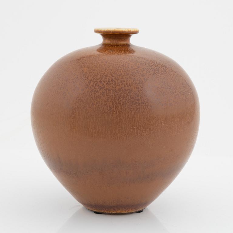 Berndt Friberg, a stoneware vase, Gustavsberg studio, Sweden 1969.