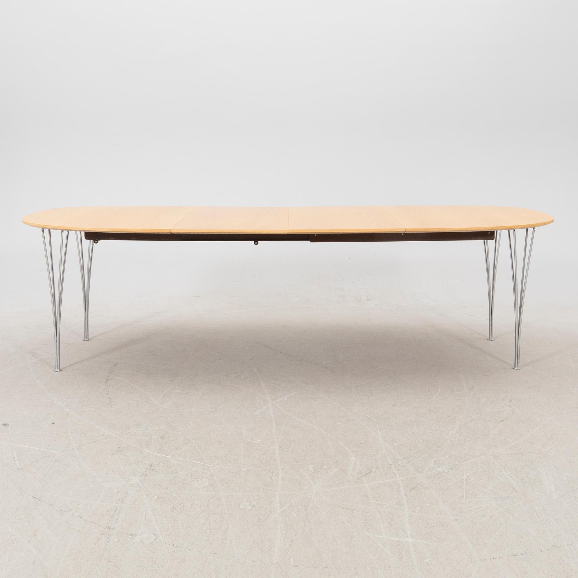 Piet Hein & Bruno Mathsson, bord, "Superellips",  Fritz Hansen 1985.