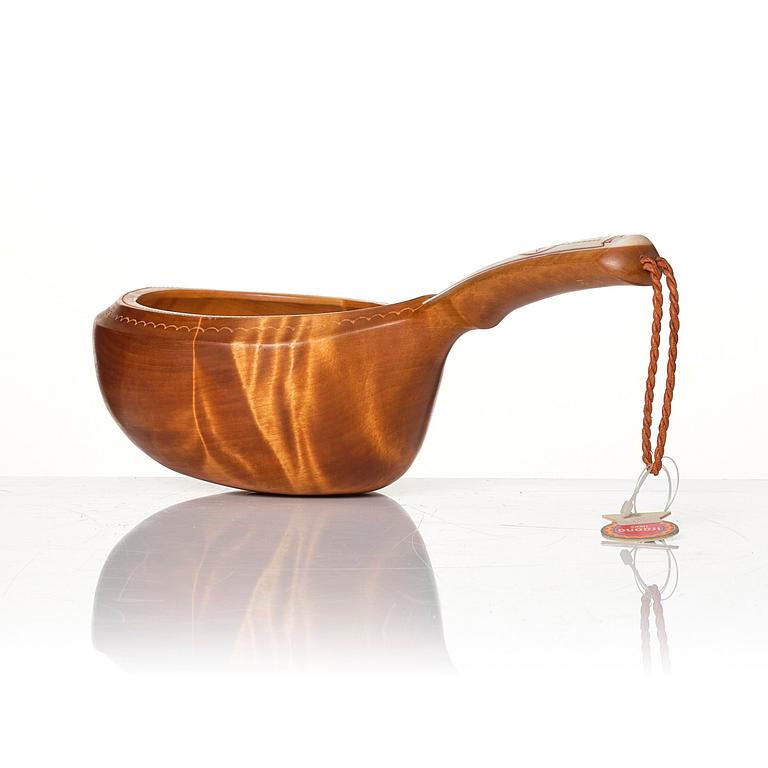 Hans Sunna, a milk vessel.
