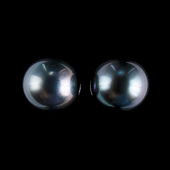 77. A PAIR OF EARRINGS, Tahitian pearls Ø 10.5 mm.