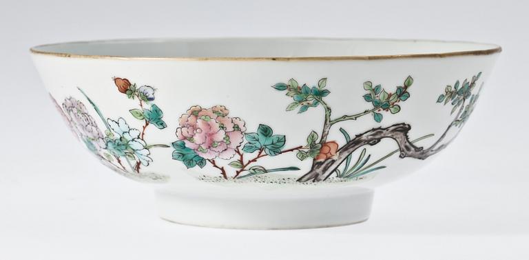 SKÅL, porslin, Kina. 1900-tal.