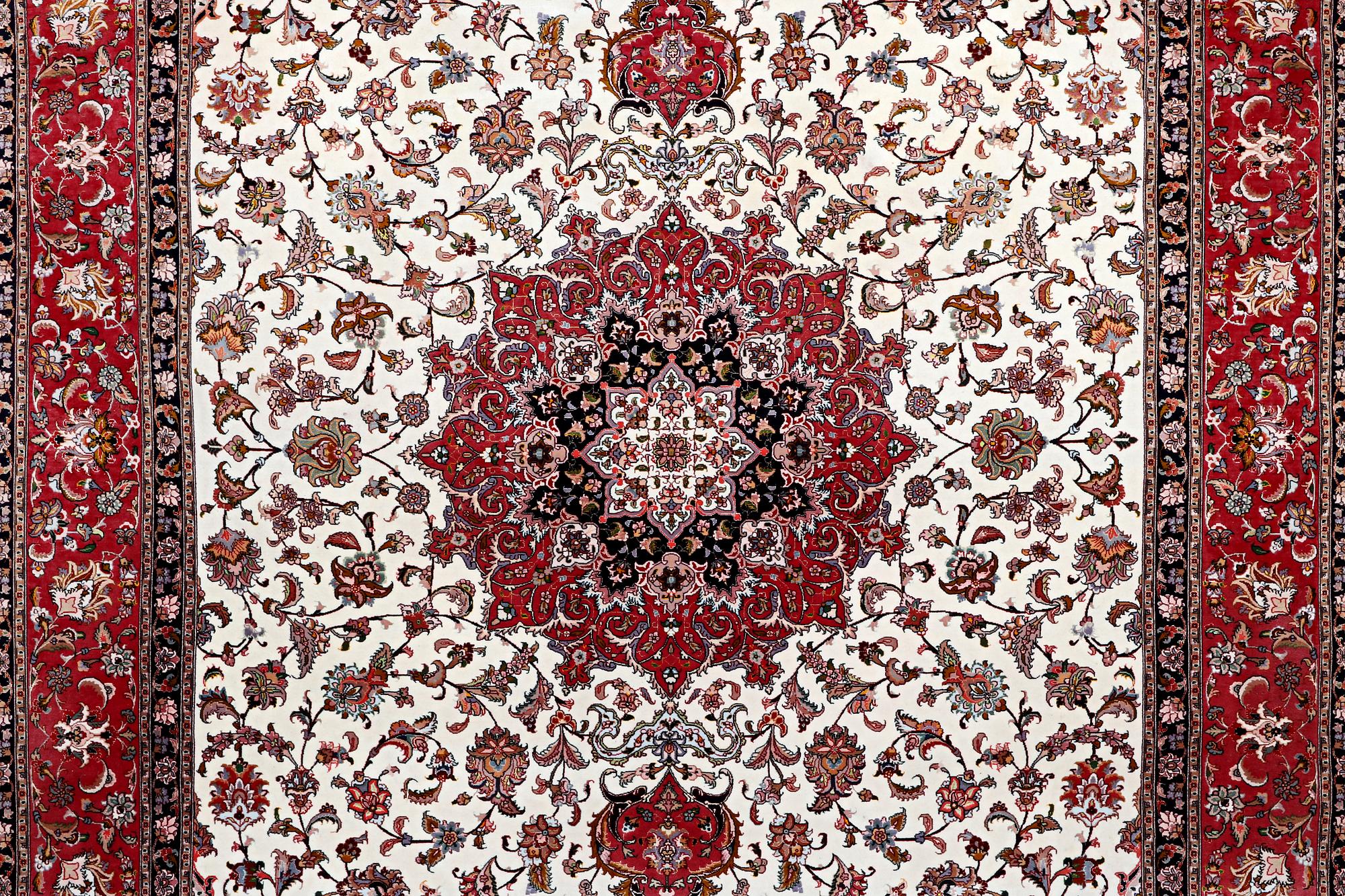 Matta, Täbriz part silk, 60 Raj, ca 355 X 254 cm.