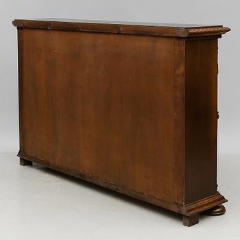 BOKHYLLA, 1900-talets mitt.