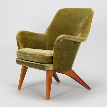 Carl Gustaf Hiort af Ornäs, A 1950s 'Pedro' armchair for Hiort Tuote Puunveisto Oy - Träsnideri Ab.