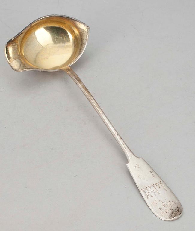 SOPPSLEV, 813 silver, Suomen Kultaseppä Oy, Åbo 1912. Tot vikt ca 156 g.