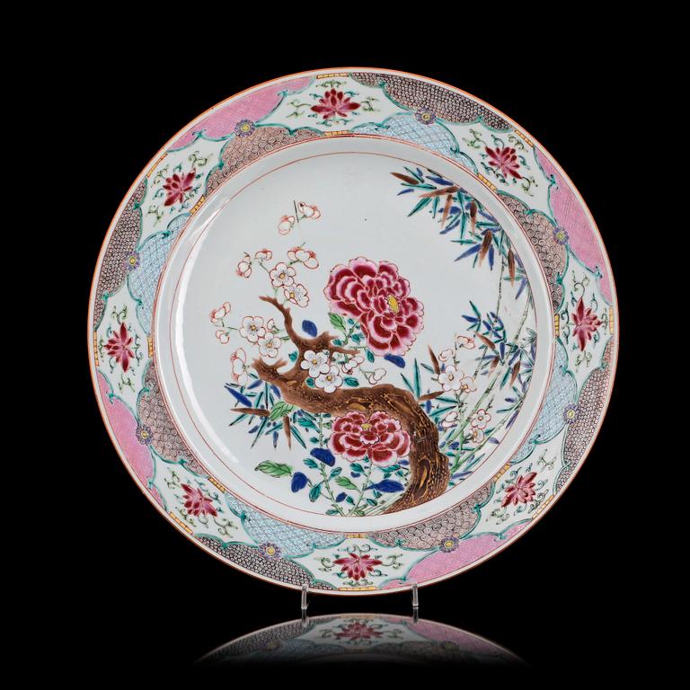 FAT, porslin. Qianlong (1736-95), Kina.