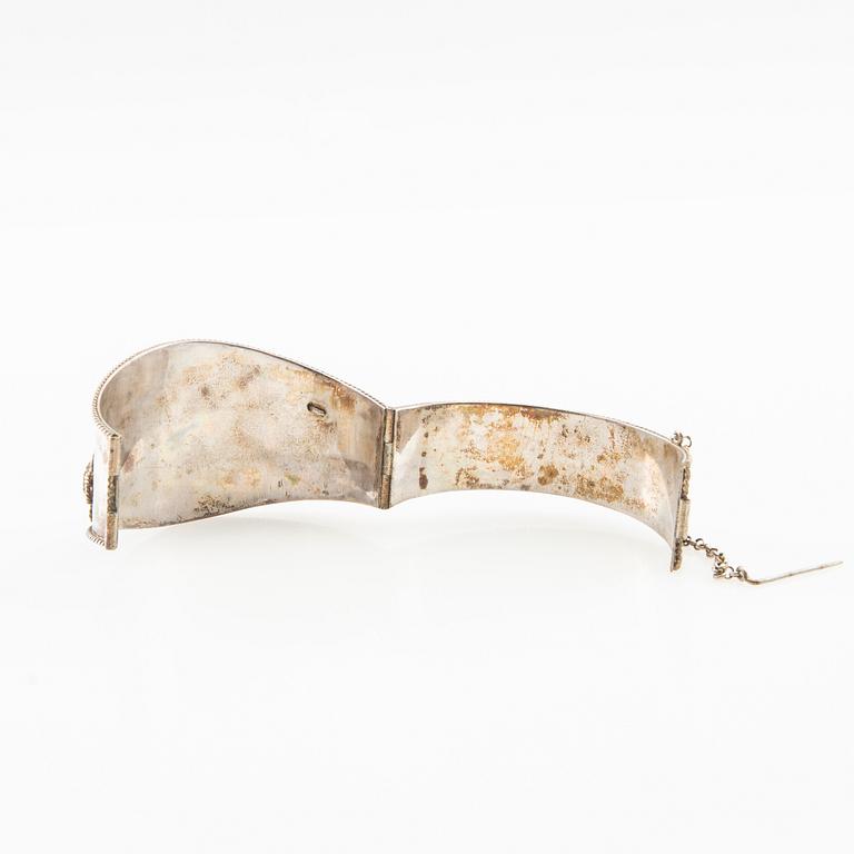 Bracelet of silver and faceted glass, second half of the 19th century.