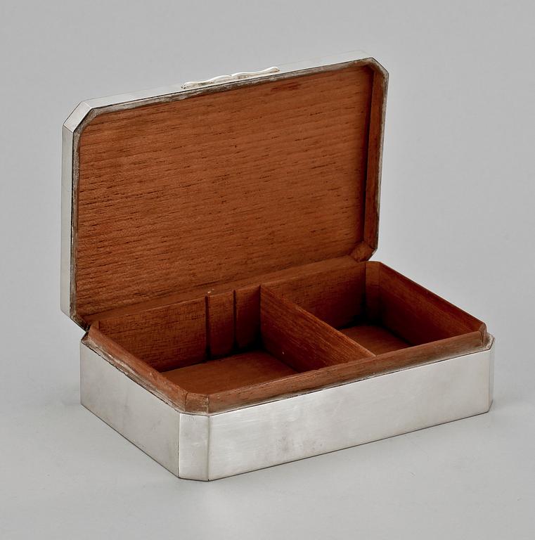 SKRIN, silver, Henry Matthews, Birmingham, England, 1929.