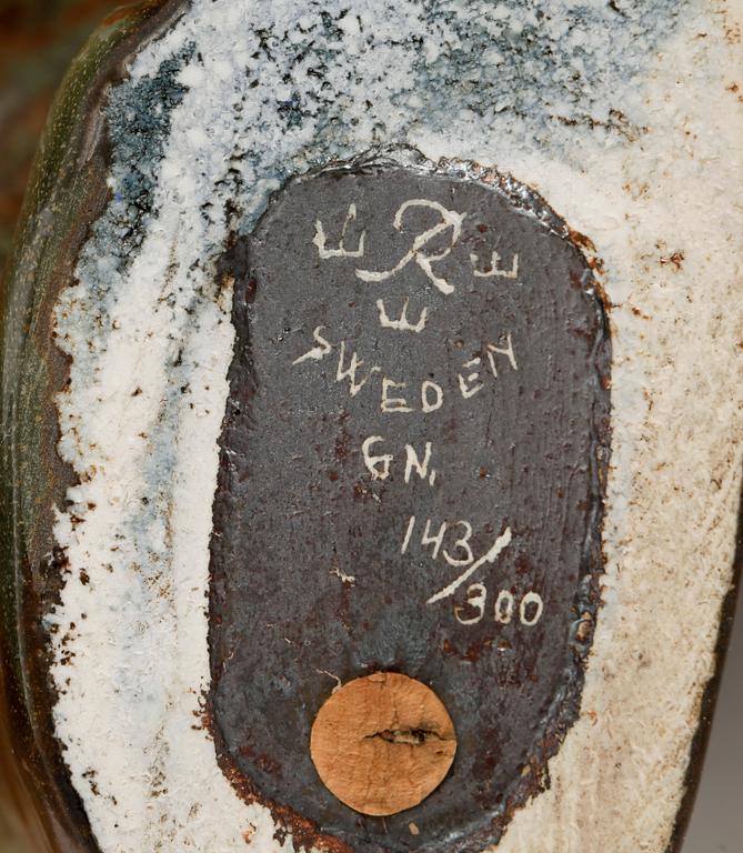 FIGURIN, stengods. Gunnar Nylund, Rörstrand.