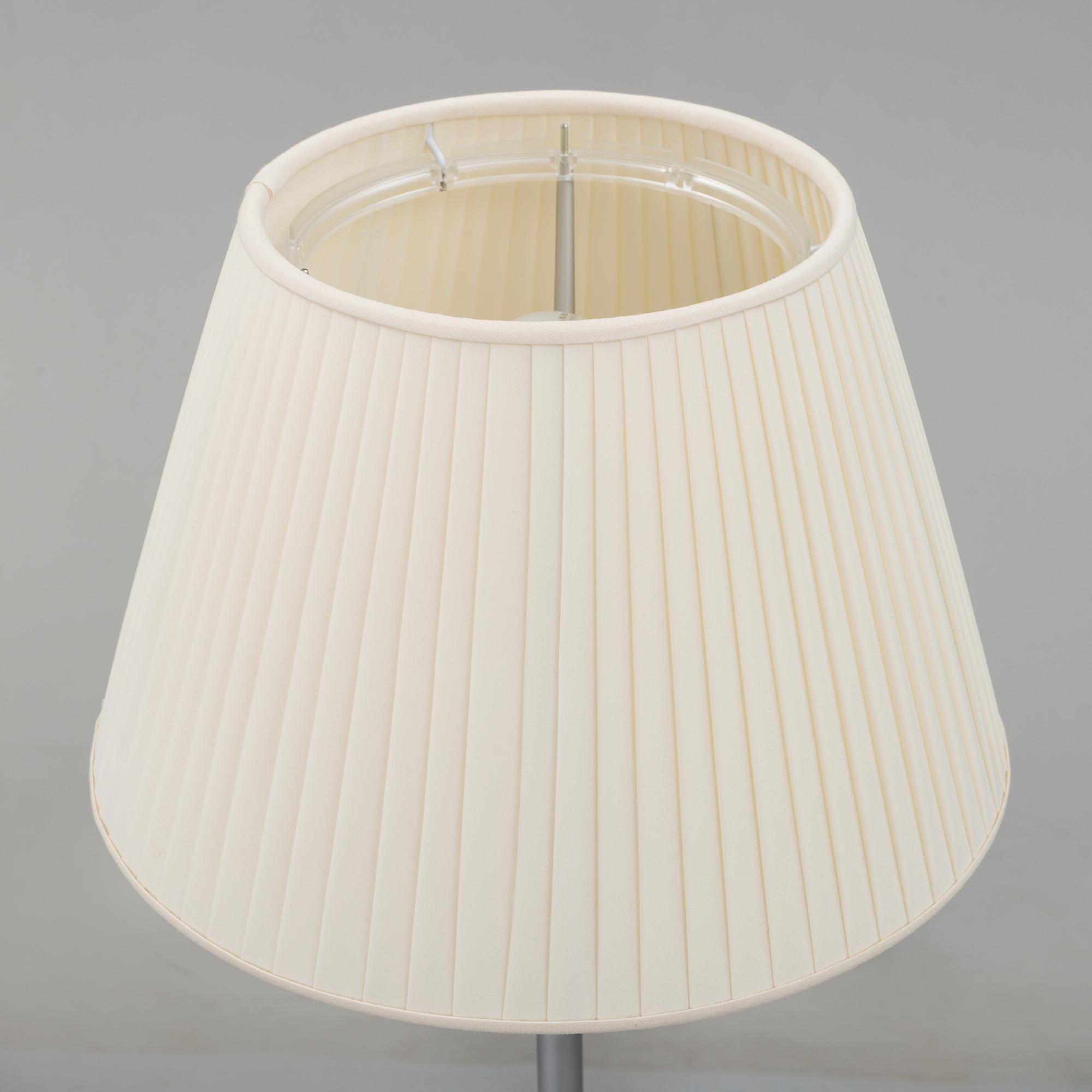 GOLVLAMPA, Flos, Italien, omkring år 2000.