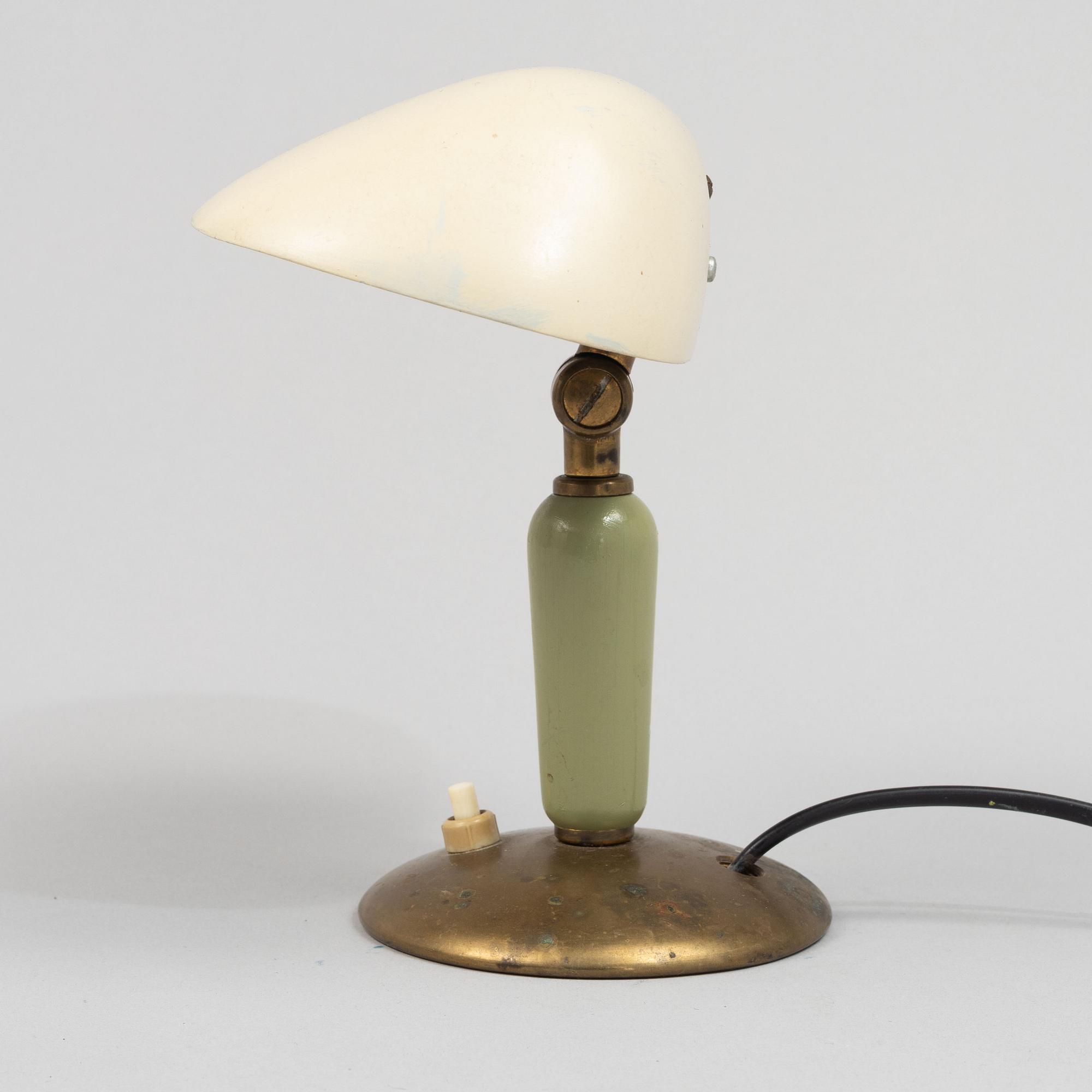 Bertil Brisborg, a model "31866" table/wall light, Nordiska Kompaniet, Sweden, 1940's/50's. c.