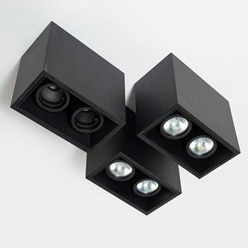 Taklampor, tre st, "Compass Box small 2L", Flos.