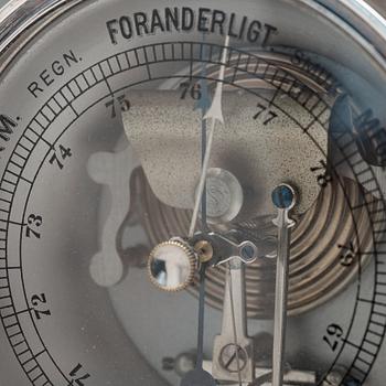 Johan Rohde, a sterling barometer for Georg Jensen, Copenhagen 1925-32, design nr 596.