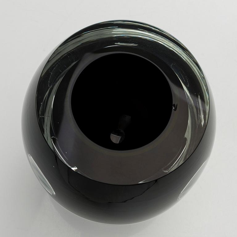 Timo Sarpaneva, glasskulptur "Claritas", signerad Timo Sarpaneva.