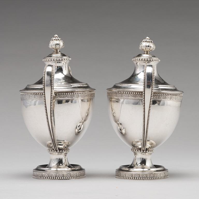 A pair of Swedish 18th century silver sugar bowls and covers, mark of  Fredrik Petersson Strö, Stockholm 1784.