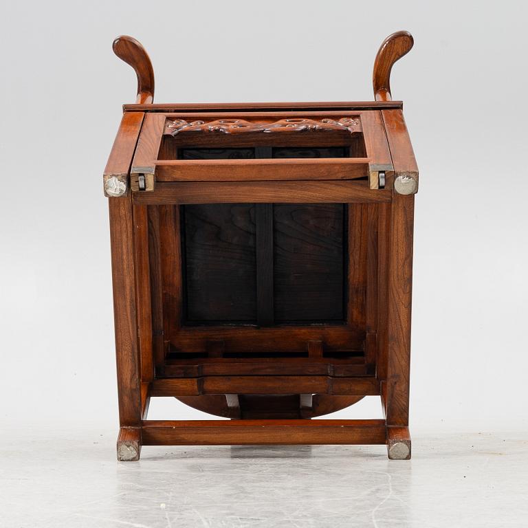 Karmstol, s.k. ”Moon gazing chair”,  Kina, 1900-tal.